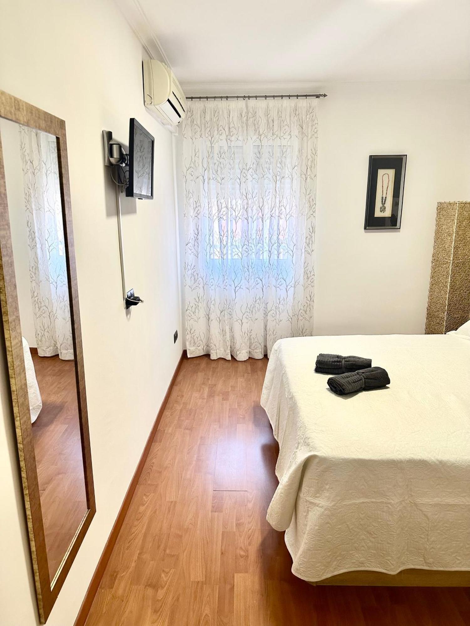10 Minutos Centro Sevilla, Moderno Y Con Parking Gratis Exterior photo